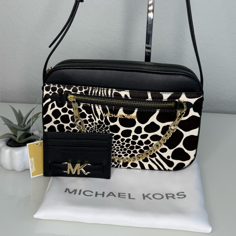 3pcs MICHAEL KORS EW Chain Crossbody Bag, Large Reed Card Holder & Dust Bag NWT - Picture 2 of 14